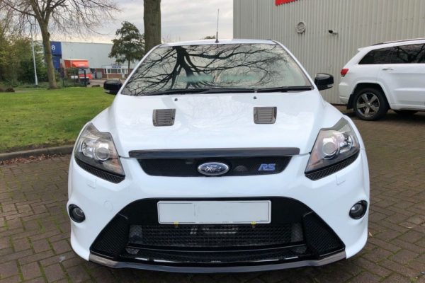 b6 4 600x400 - Ford Focus 2.5 RS 3DR 300 BHP