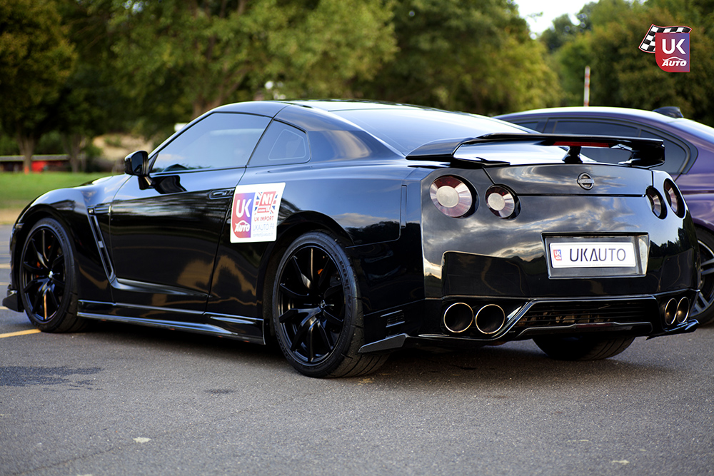 IMG 2768 - Import voiture anglaise NISSAN GTR SUPERCHARGED par ukauto.fr
